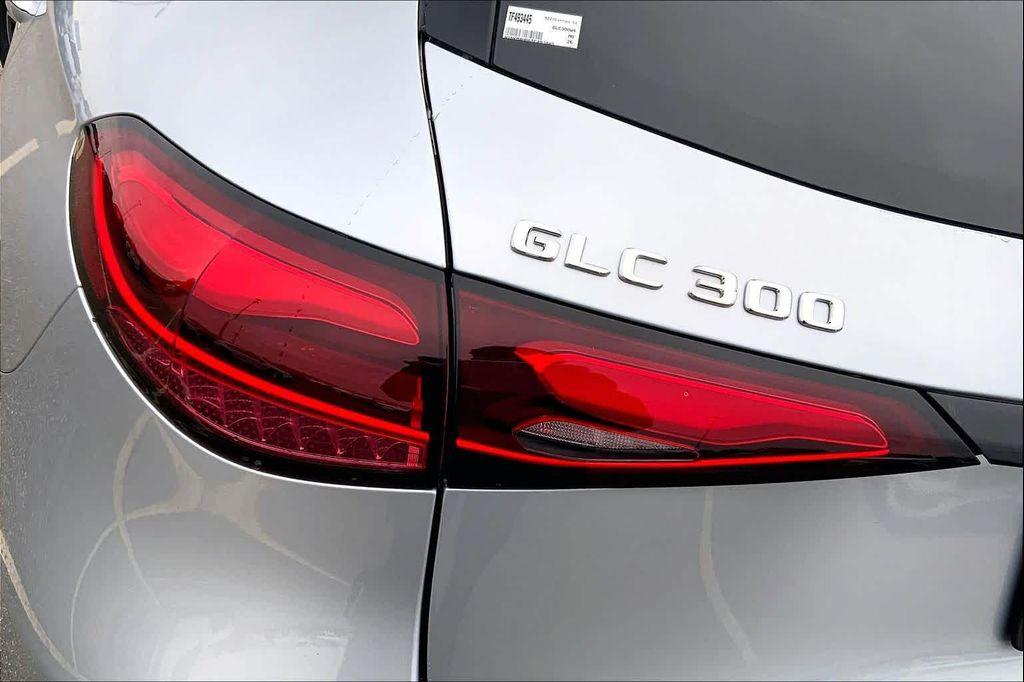 new 2026 Mercedes-Benz GLC 300 car, priced at $58,370