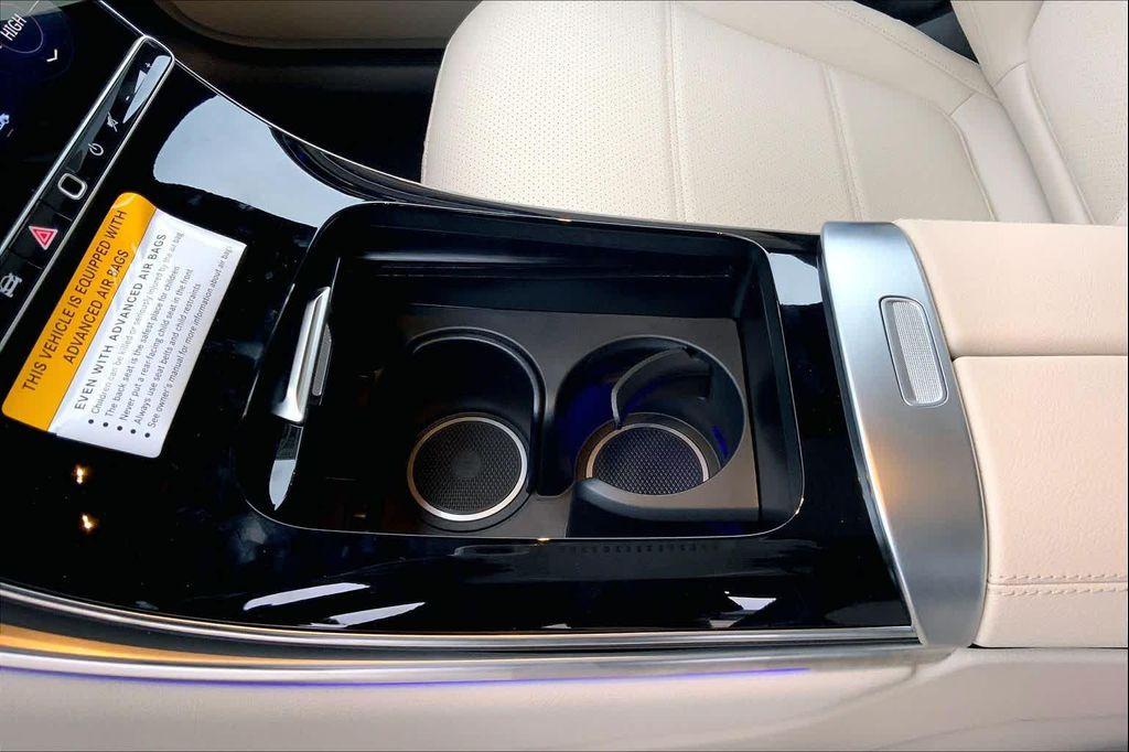 new 2026 Mercedes-Benz GLC 300 car, priced at $58,370