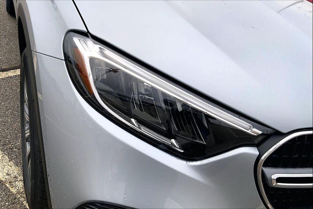 new 2026 Mercedes-Benz GLC 300 car, priced at $58,370