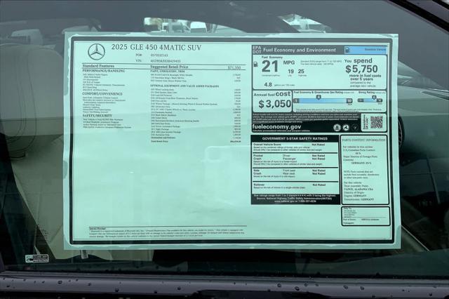new 2025 Mercedes-Benz GLE 450 car, priced at $86,830
