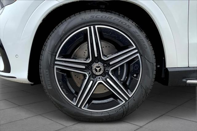 new 2025 Mercedes-Benz GLE 450 car, priced at $86,830