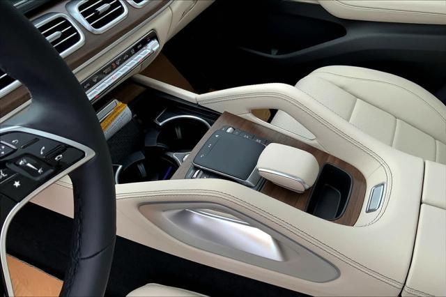 new 2025 Mercedes-Benz GLE 450 car, priced at $86,830