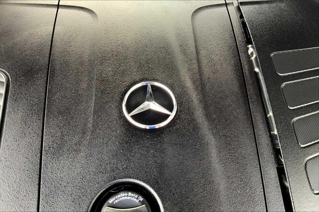 new 2025 Mercedes-Benz GLC 300 car, priced at $65,920