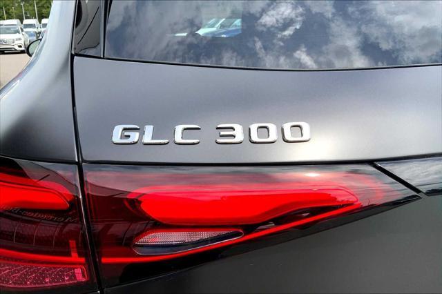 new 2025 Mercedes-Benz GLC 300 car, priced at $65,920
