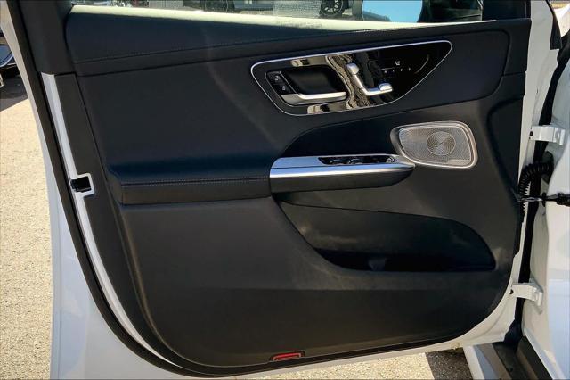 new 2025 Mercedes-Benz GLC 300 car, priced at $64,435