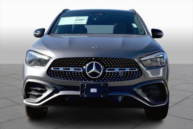 new 2025 Mercedes-Benz GLA 250 car, priced at $53,870