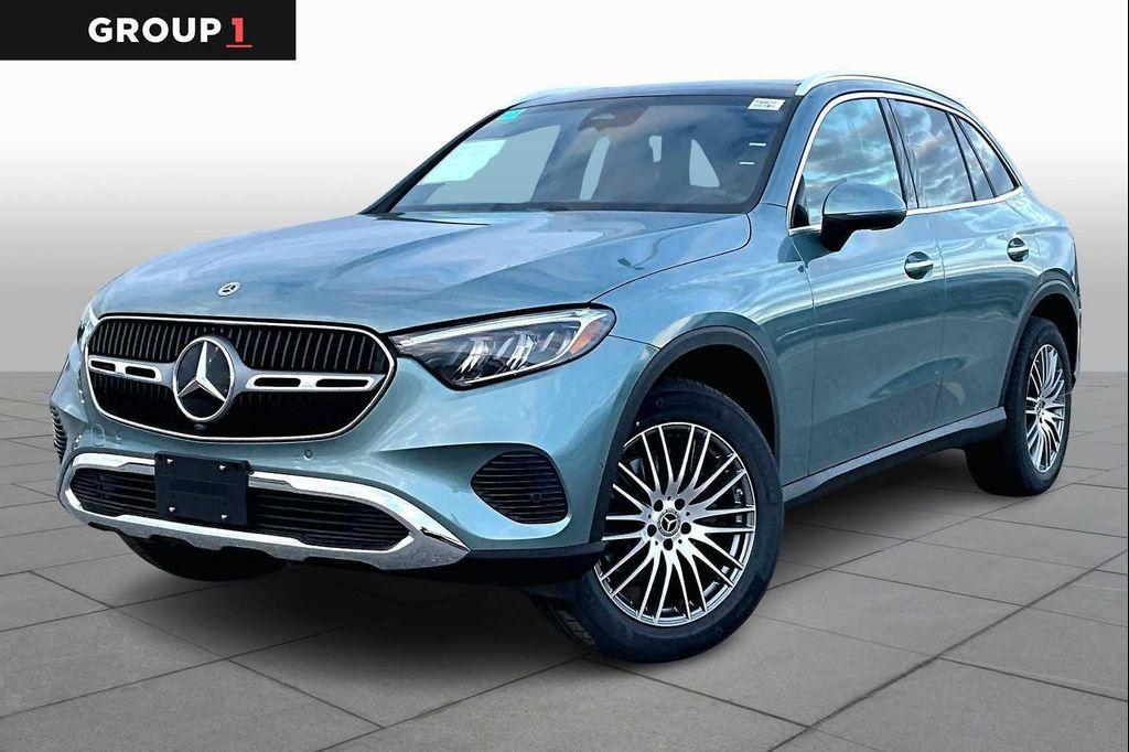 new 2026 Mercedes-Benz GLC 300 car, priced at $55,335