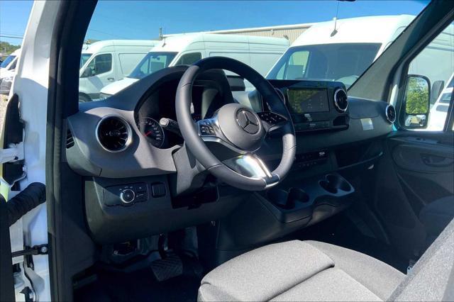 new 2025 Mercedes-Benz Sprinter 2500 car, priced at $70,432