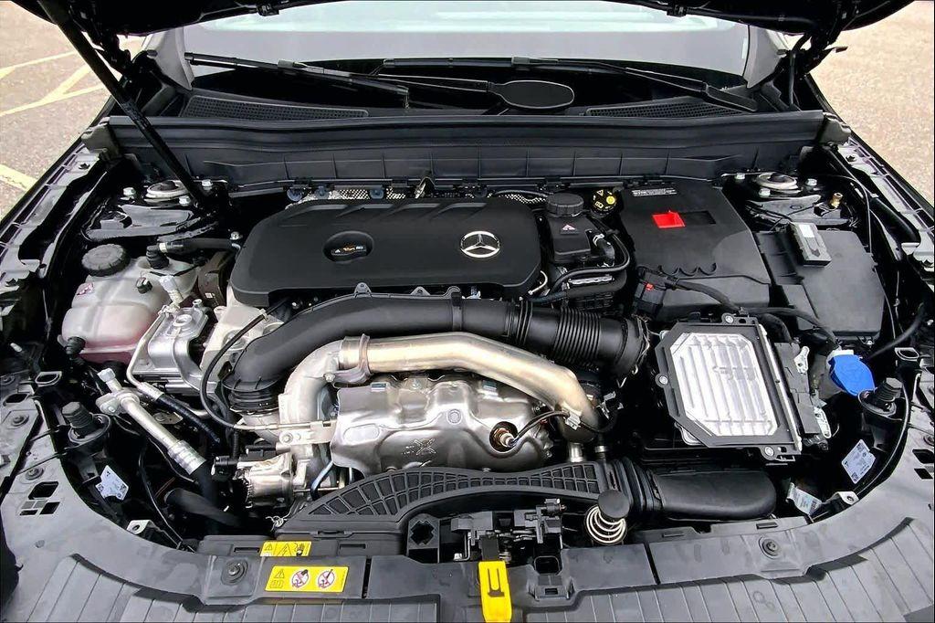 new 2026 Mercedes-Benz GLB 250 car, priced at $56,265