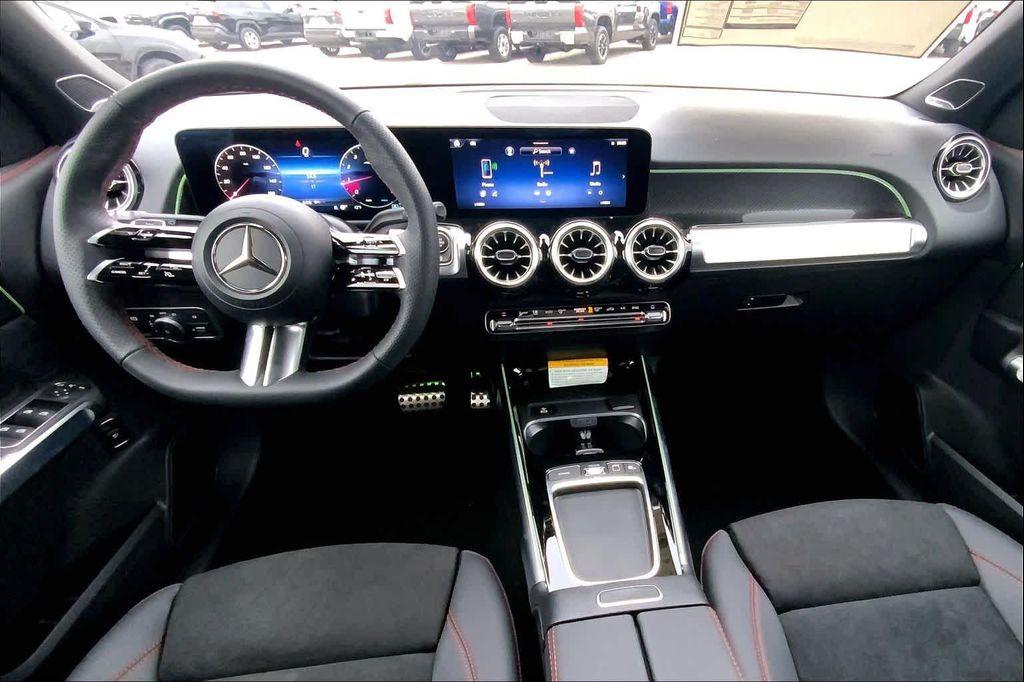 new 2026 Mercedes-Benz GLB 250 car, priced at $56,265