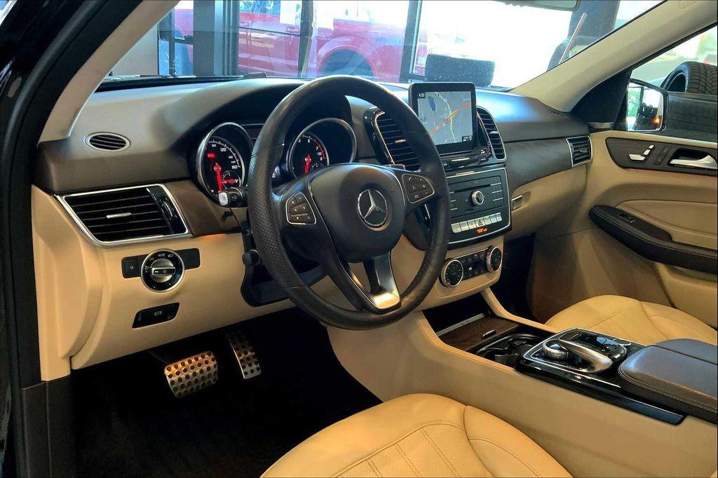 used 2019 Mercedes-Benz GLE 400 car, priced at $18,887