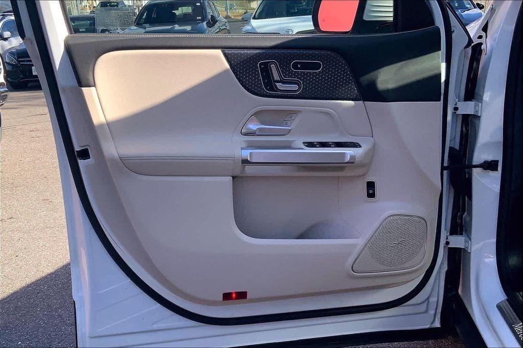 used 2025 Mercedes-Benz GLB 250 car, priced at $43,806