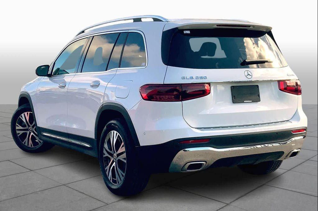 used 2025 Mercedes-Benz GLB 250 car, priced at $43,806