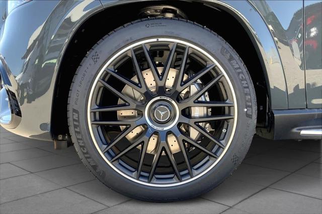 new 2025 Mercedes-Benz AMG GLS 63 car, priced at $172,515