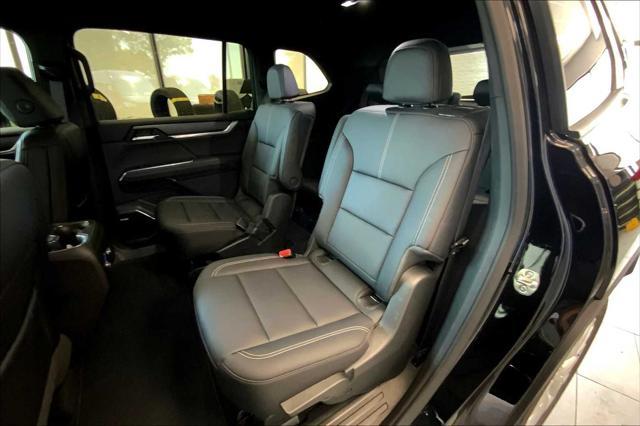 used 2025 GMC Acadia car, priced at $45,989