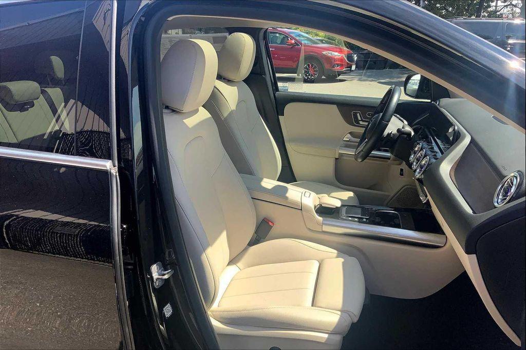 used 2023 Mercedes-Benz GLA 250 car, priced at $32,498