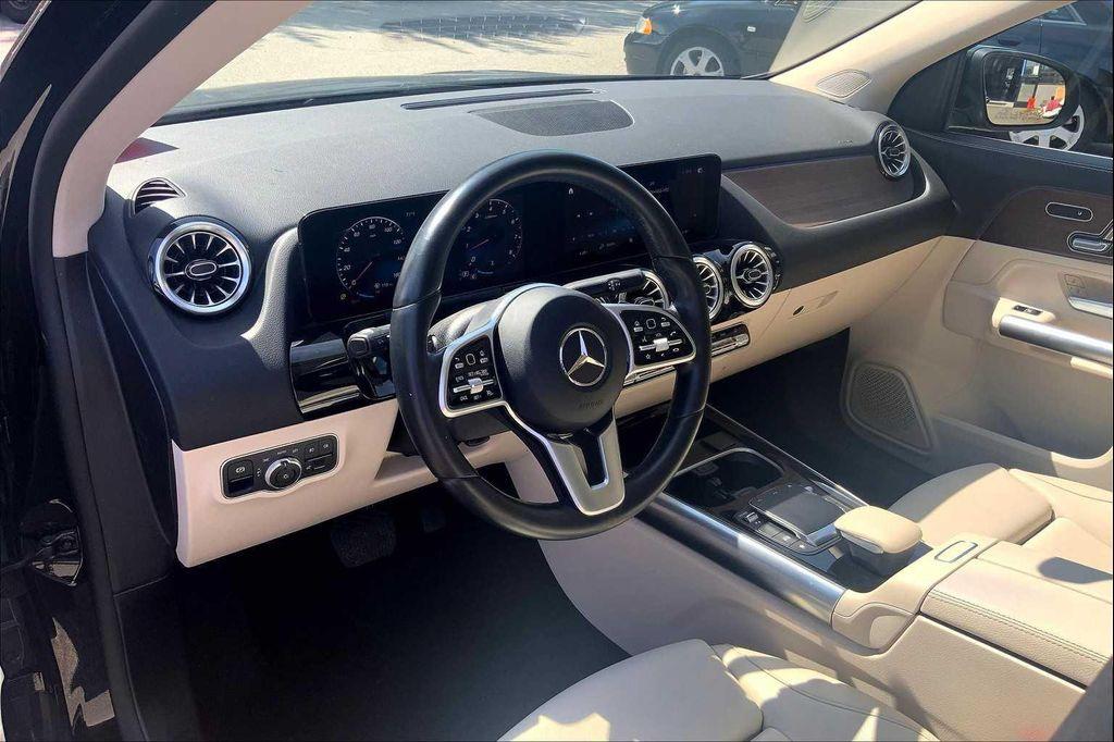 used 2023 Mercedes-Benz GLA 250 car, priced at $32,498