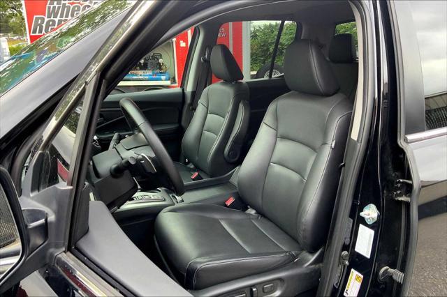 used 2023 Honda Ridgeline car, priced at $33,498