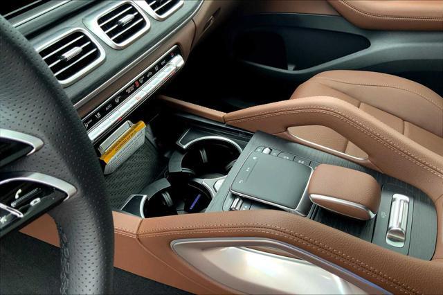 new 2025 Mercedes-Benz GLS 450 car, priced at $95,865