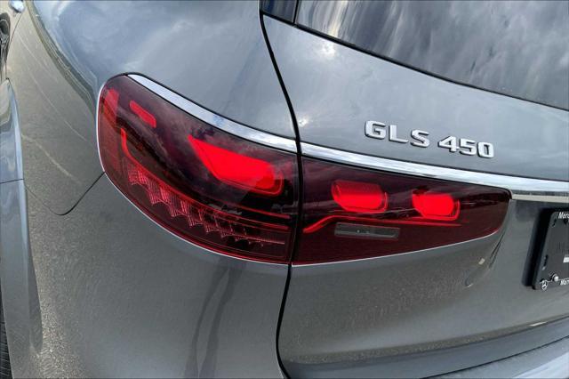 new 2025 Mercedes-Benz GLS 450 car, priced at $95,865