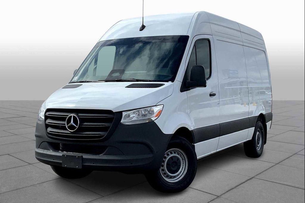 new 2025 Mercedes-Benz Sprinter 2500 car, priced at $67,001