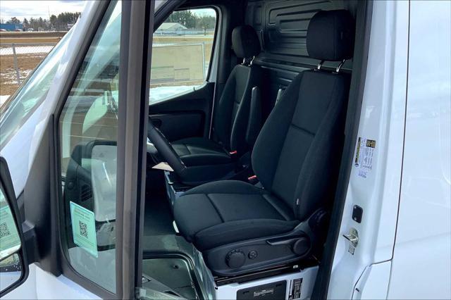 new 2025 Mercedes-Benz Sprinter 2500 car, priced at $67,001