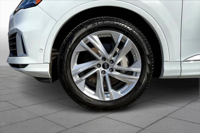 used 2022 Audi Q7 car, priced at $50,948