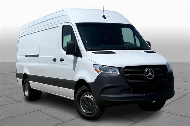 new 2024 Mercedes-Benz Sprinter 3500 car, priced at $70,735