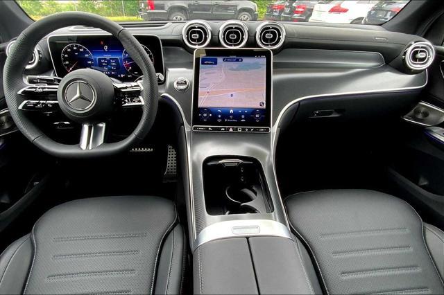 new 2025 Mercedes-Benz GLC 300 car, priced at $67,550
