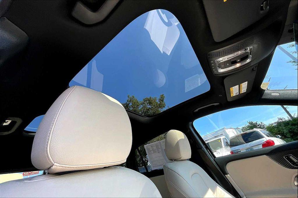 used 2025 Mercedes-Benz GLA 250 car, priced at $41,987
