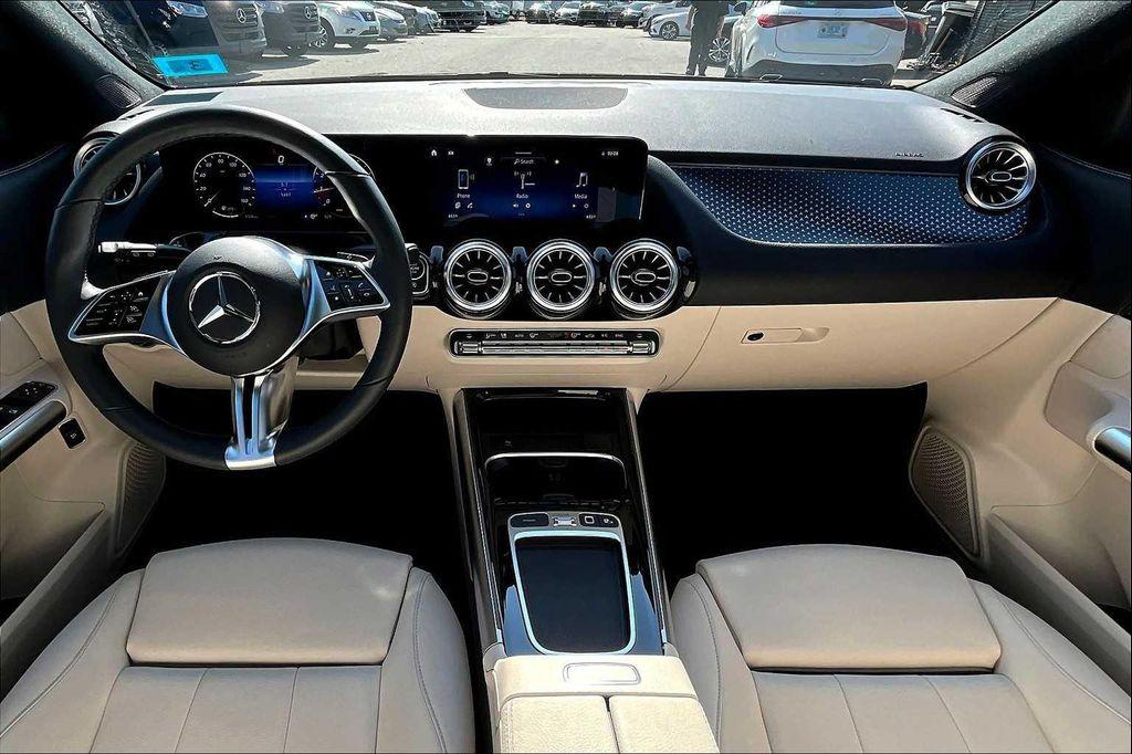 used 2025 Mercedes-Benz GLA 250 car, priced at $41,987
