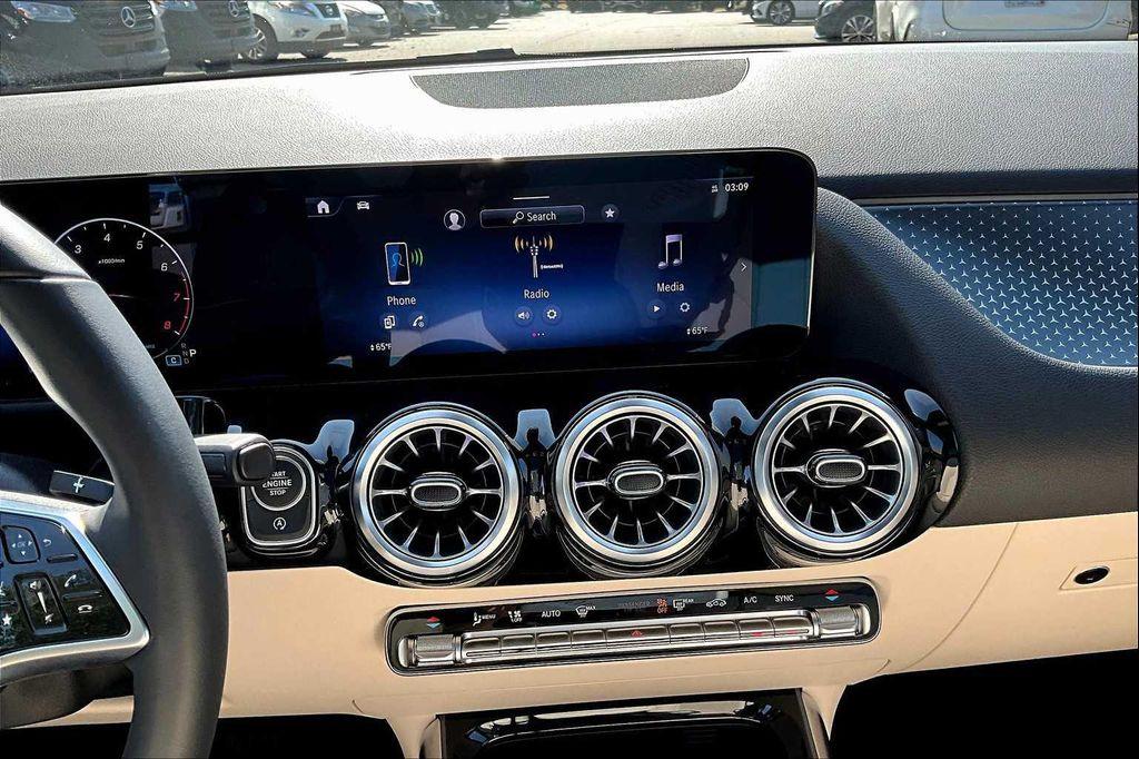used 2025 Mercedes-Benz GLA 250 car, priced at $41,987