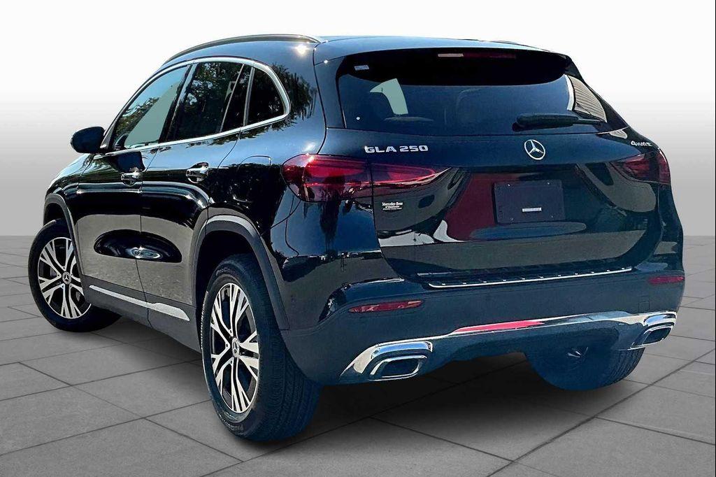 used 2025 Mercedes-Benz GLA 250 car, priced at $41,987