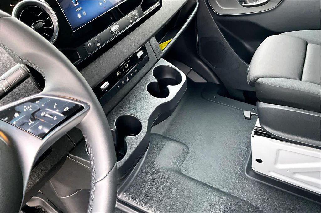 new 2025 Mercedes-Benz Sprinter 2500 car, priced at $61,138