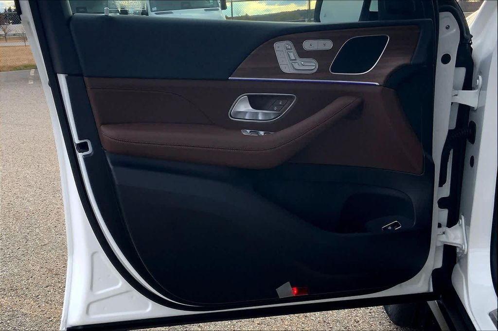 new 2026 Mercedes-Benz GLE 350 car, priced at $69,100