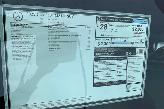 new 2025 Mercedes-Benz GLA 250 car, priced at $52,370