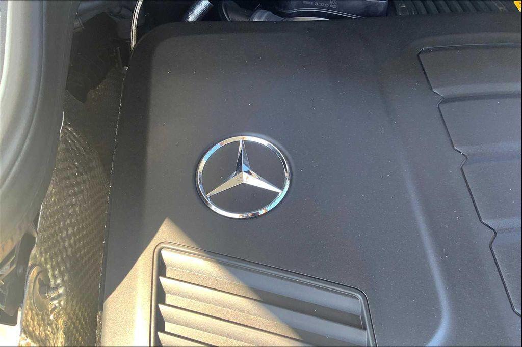 new 2025 Mercedes-Benz AMG GLE 53 car, priced at $98,225