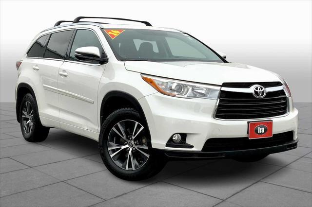 used 2016 Toyota Highlander car, priced at $20,354