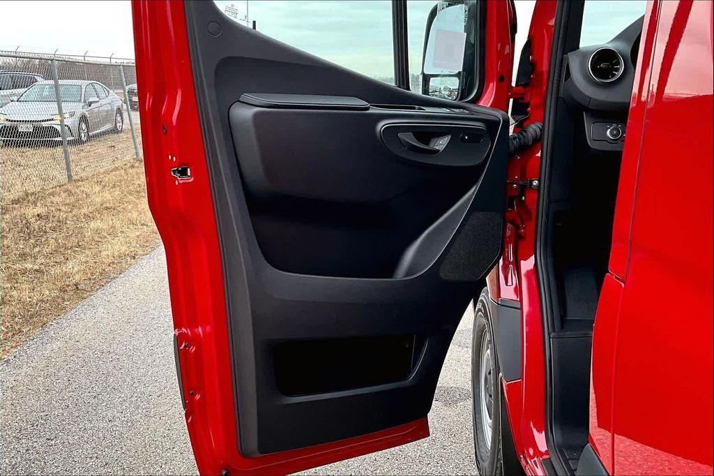 new 2026 Mercedes-Benz Sprinter 2500 car, priced at $66,490