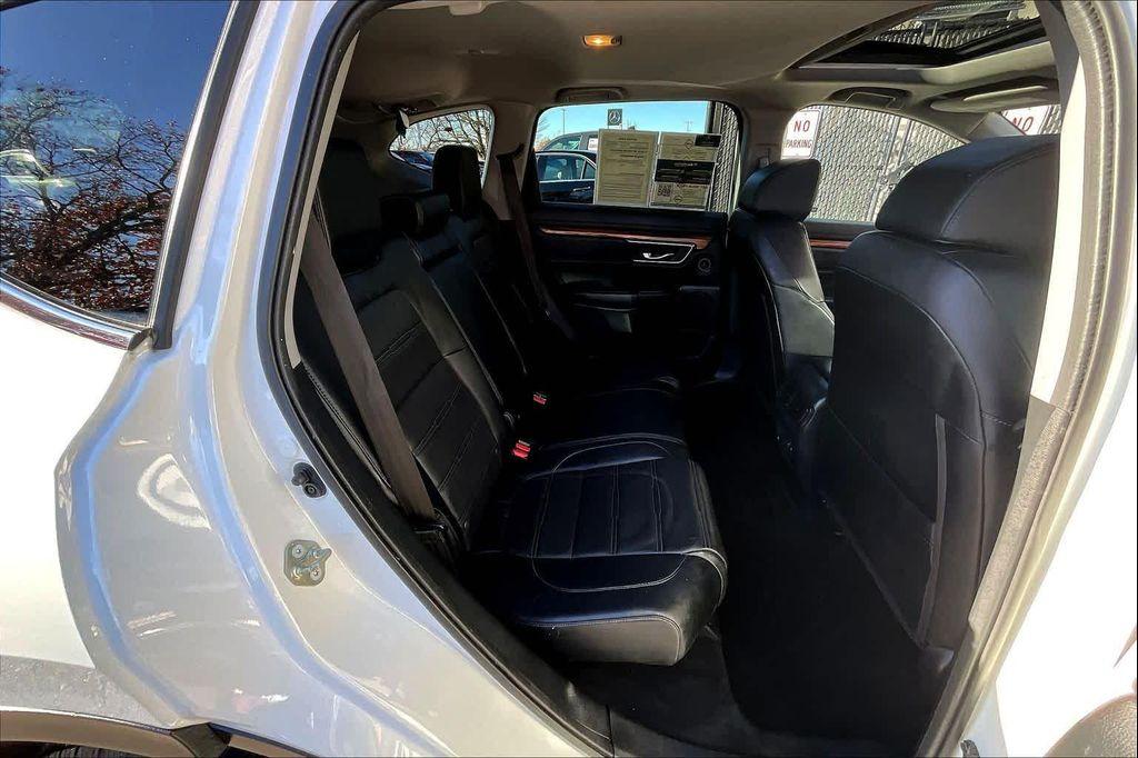 used 2017 Honda CR-V car, priced at $16,999