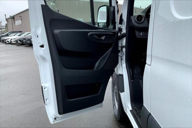 new 2025 Mercedes-Benz Sprinter 2500 car, priced at $67,001