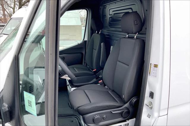 new 2025 Mercedes-Benz Sprinter 2500 car, priced at $67,001