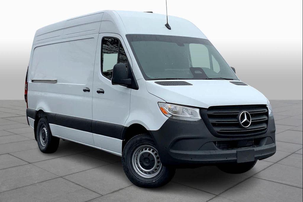 new 2025 Mercedes-Benz Sprinter 2500 car, priced at $67,001