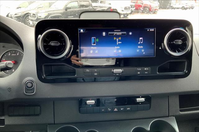 new 2025 Mercedes-Benz Sprinter 2500 car, priced at $67,001