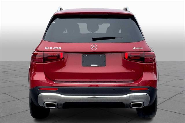 new 2025 Mercedes-Benz GLB 250 car, priced at $53,340