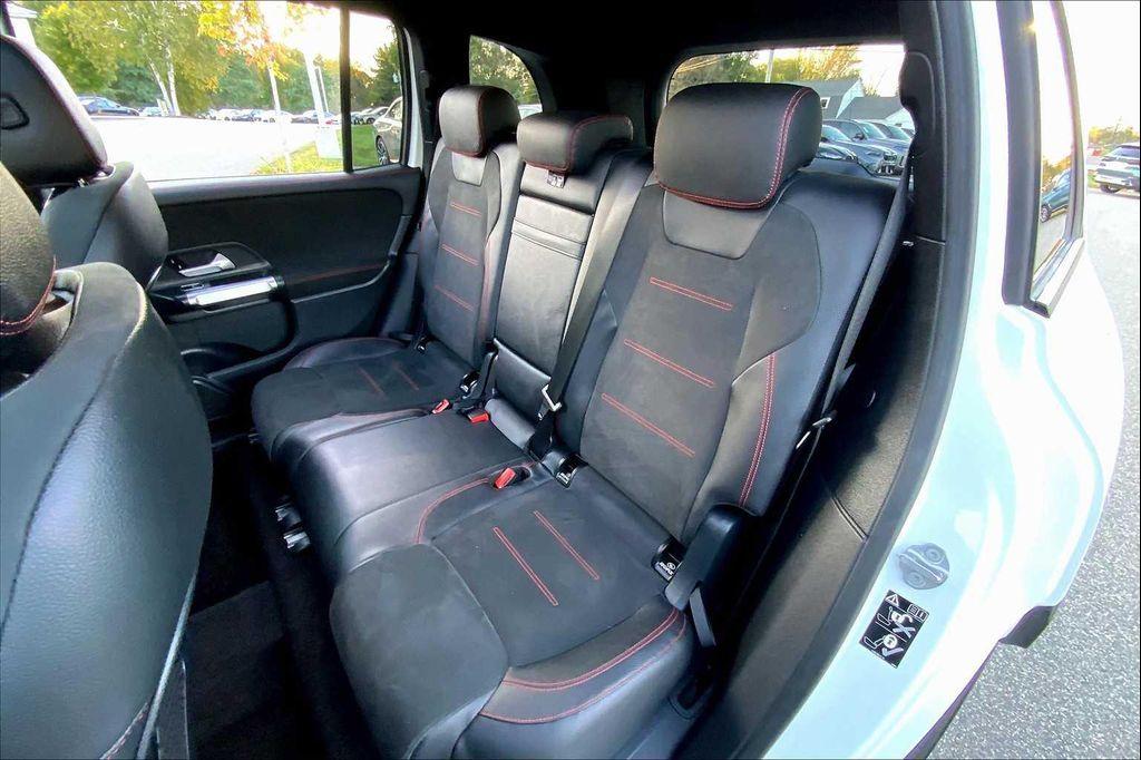 used 2021 Mercedes-Benz GLB 250 car, priced at $28,989