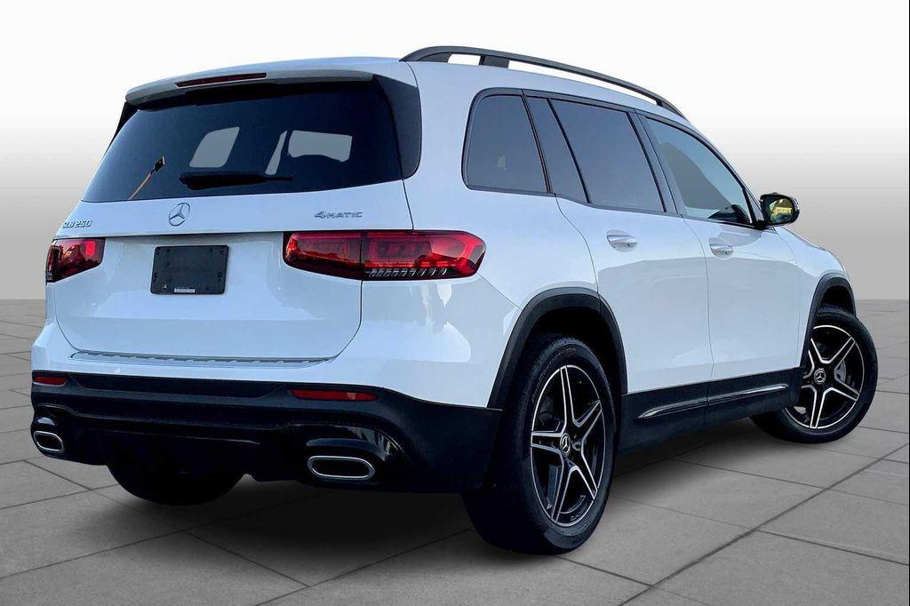 used 2021 Mercedes-Benz GLB 250 car, priced at $28,989