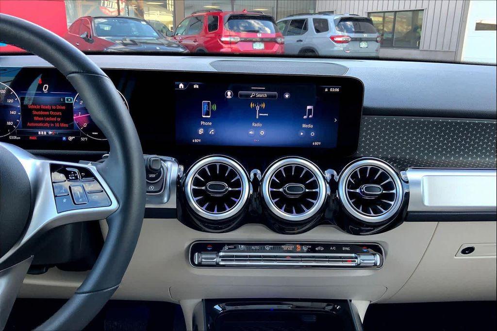 used 2025 Mercedes-Benz GLB 250 car, priced at $44,143