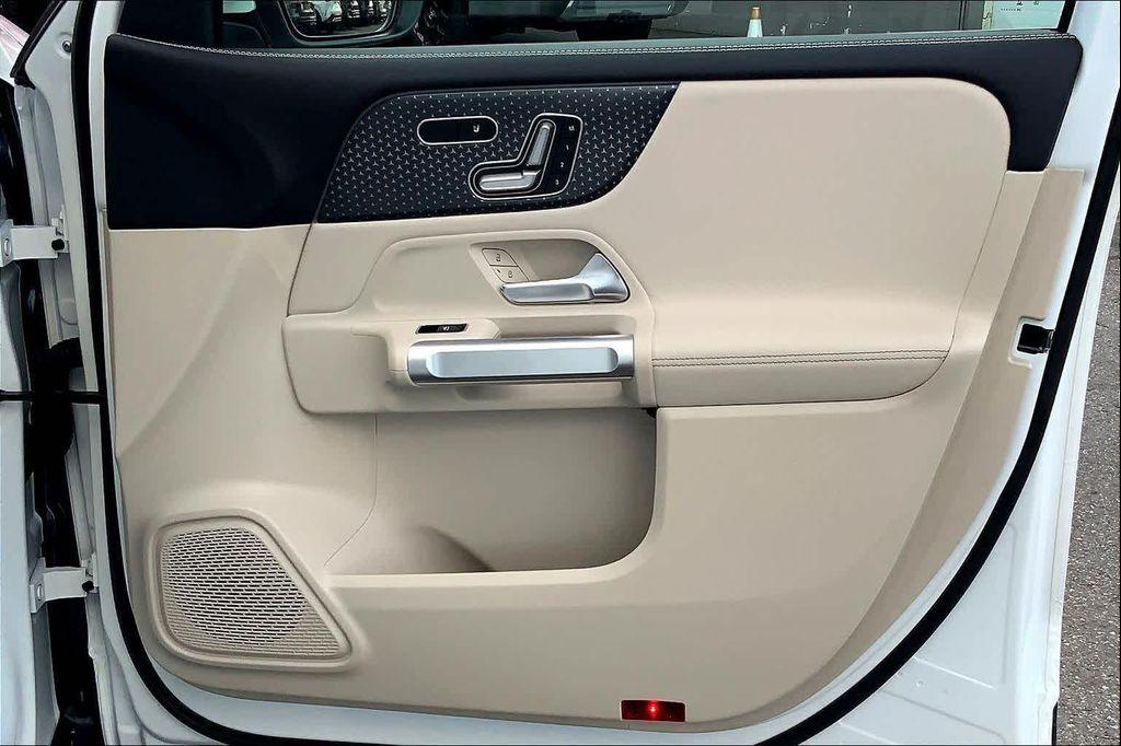 used 2025 Mercedes-Benz GLB 250 car, priced at $44,143