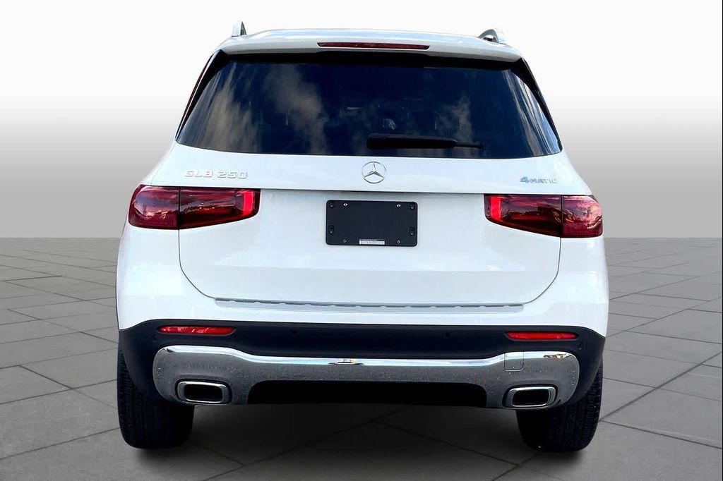 used 2025 Mercedes-Benz GLB 250 car, priced at $44,143